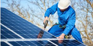 Installation Maintenance Panneaux Solaires Photovoltaïques à Peyriere
